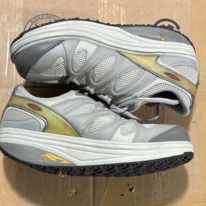 MBT Men's‎ Gray Mesh  Low Top Walking Sneaker Athletic Shoes 400167-82 Size 9.5